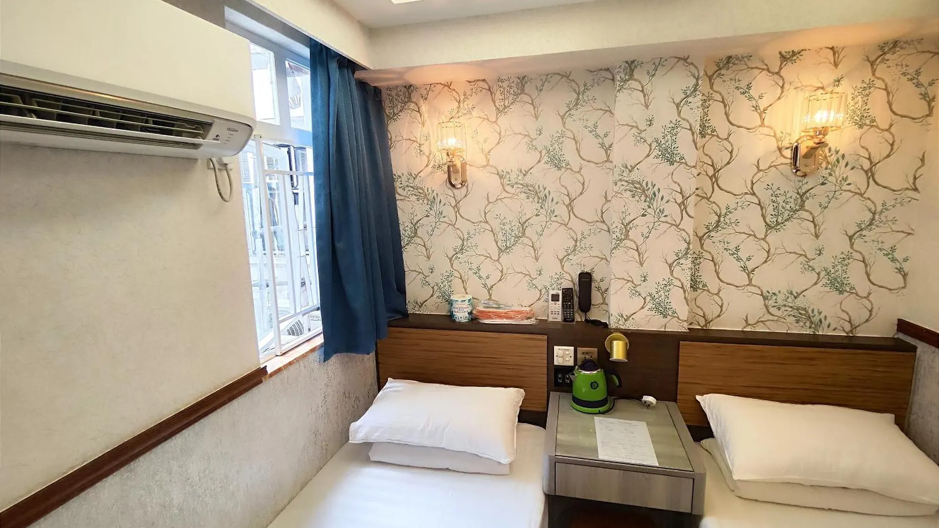 Celltronik Hostel 先創旅店 Hong Kong 0*,  China