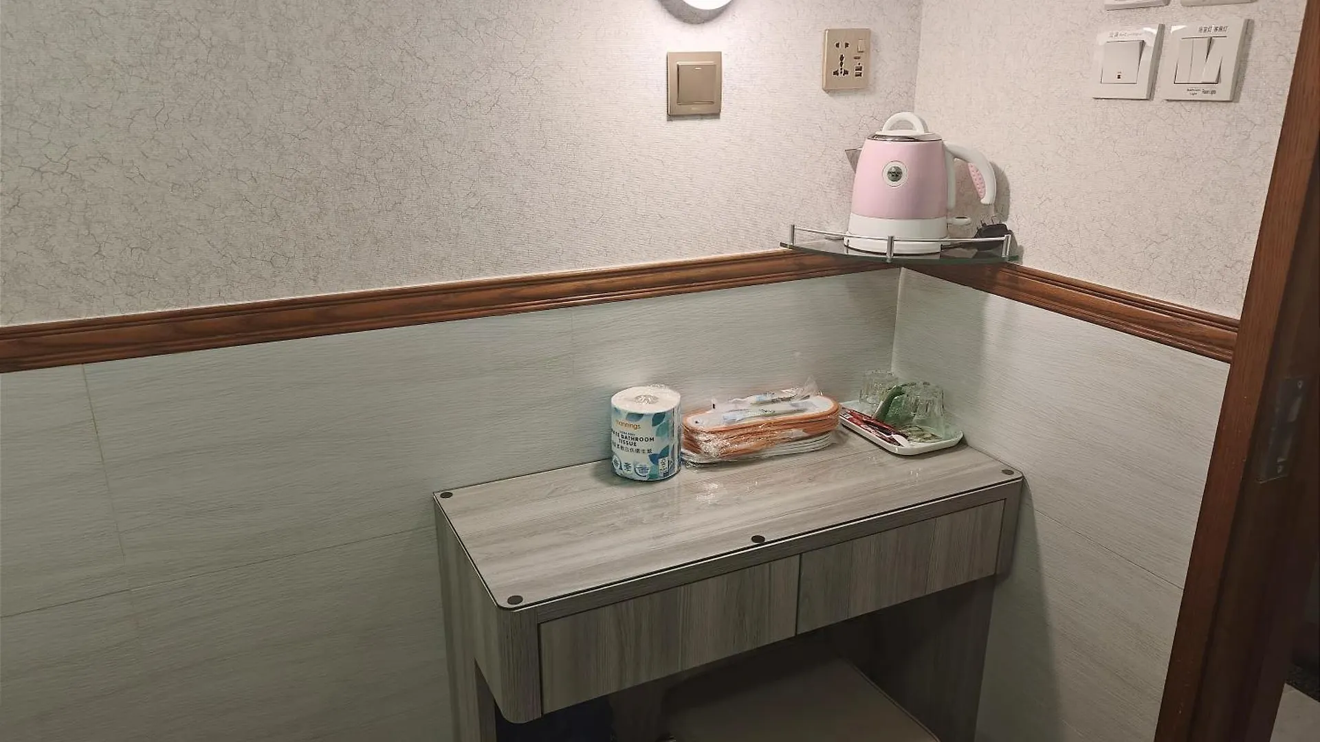 Celltronik Hostel 先創旅店 Hong Kong