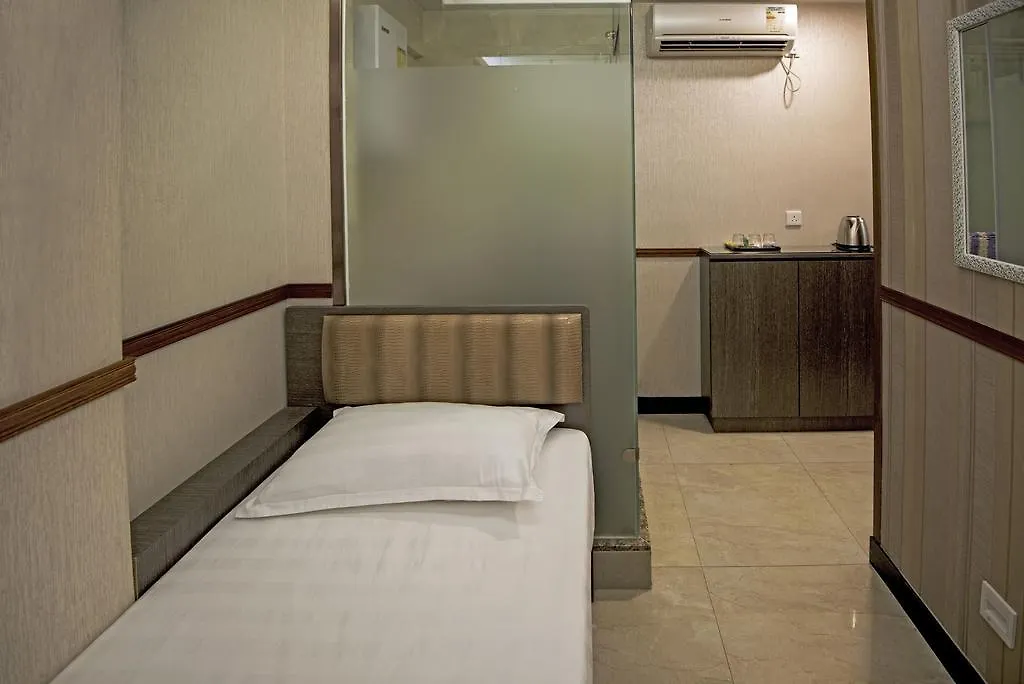 Celltronik Hostel 先創旅店 Hong Kong